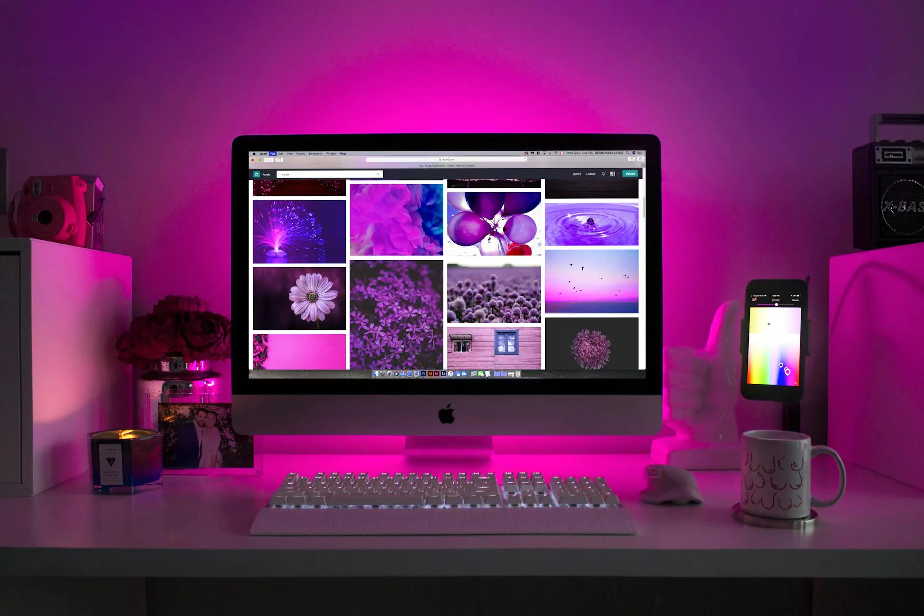 Desktop workstation for digital production